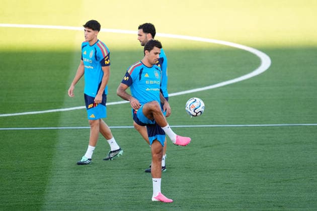 September 22, 2026, Las Rozas, Madrid, Spain: Rodri Hernandez during the training session of Spain Team ahead of the UEFA Nations League 2026 27 matches against England, Croatia and Czech Republic at Ciudad del Futbol on September 22, 2026, in Las Rozas, Madrid, Spain. Training Session Of Spain Team - UEFA Nations League 26 27  - ZUMAa181 20260922_zaa_a181_011 Copyright: xDennisxAgyemanx