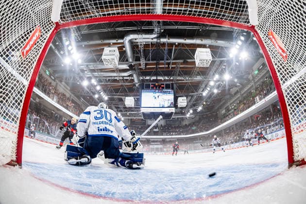 September 22, 2026, 2026–2027 Ice Hockey Season, Penny DEL, Nuremberg Ice Tigers, Icetigers, Adler Mannheim, ThHa xthxhax, Goal by Austin Magera 19, Nuremberg Ice Tigers, NIT against Jake Hildebrand 30, Adler Mannheim, goal camera, Goalcam