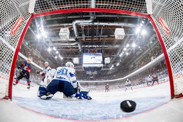 September 22, 2026, 2026–2027 Ice Hockey Season, Penny DEL, Nuremberg Ice Tigers, Icetigers, Adler Mannheim, ThHa xthxhax, Goal by Austin Magera 19, Nuremberg Ice Tigers, NIT against Jake Hildebrand 30, Adler Mannheim, goal camera, Goalcam