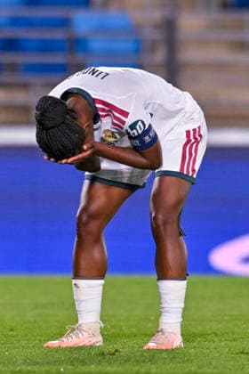 September 22, 2026, Madrid, Madrid, Spain: 18 LINDA CAICEDO of Real Madrid CF Femenino laments during the Women s Champions League match between REAL MADRID FEMENINO and PARIS SAINT-GERMAIN FC, held on September 22, 2026, in Valdebebas, Madrid, Spain. Madrid Spain - ZUMAc312 20260922_zsp_c312_106 Copyright: xOscarxManuelxSanchezx