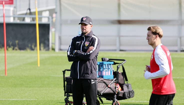 September 22, 2026 VfB Stuttgart Training Germany, Stuttgart, September 22, 2026, Soccer, Bundesliga, 2026–2027 Season, VfB Stuttgart Training, from left: Sebastian Hoeneß (Coach), Angelo Stiller
