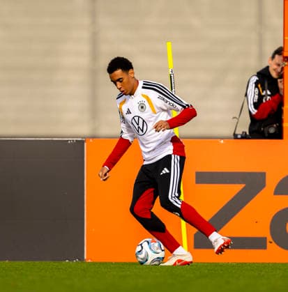 September 22, 2026, DFB German National Soccer Team, training camp in Herzogenaurach, at ADIDAS s home ground, ahead of the UEFA Nations League matches, Jamal Musiala with the ball for Germany