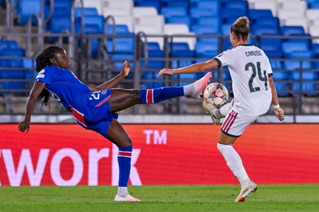 September 22, 2026, Madrid, Madrid, Spain: 29 GRIENDGE MBOCK of Paris Saint-Germain FC disputes a ball 24 ARIANNA CARUSO of Real Madrid CF Femenino during the Women s Champions League match between REAL MADRID FEMENINO and PARIS SAINT-GERMAIN FC, held on September 22, 2026, in Valdebebas, Madrid, Spain. The Women s Champions League Match REAL MADRID - PARIS SAINT-GERMAIN FC (22.09.26)  - ZUMAc312 20260922_zsp_c312_120 Copyright: xOscarxManuelxSanchezx