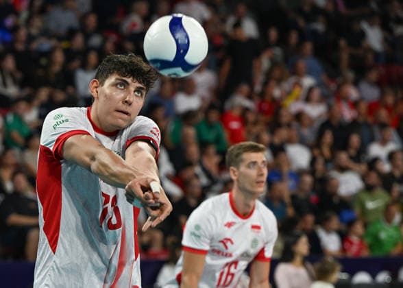 Poland And Germany Battle For Semifinal Spot At EuroVolley 2026 SOFIA, BULGARIA - SEPTEMBER 22: Jakub Nowak ( 73) of Poland locks his eyes on the ball while executing a platform pass alongside teammate Kamil Semeniuk ( 16) against Germany during their CEV Enel EuroVolley 2026 Men quarterfinal match at Arena 8888 Sofia in Sofia, Bulgaria, on September 22, 2026. Sofia Bulgaria  Copyright: xArturxWidakx originalFilename:widak-polandan260922_npIMd.jpg