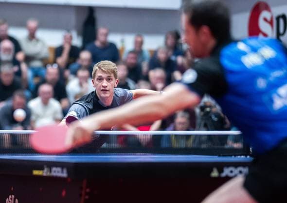 TABLE TENNIS 1ST BUNDESLIGA SEASON 2026–2027 MATCHDAY 5 MÜHLHAUSEN VS. DÜSSELDORF ** FOR EDITORIAL PURPOSES ONLY ** EDITORIAL USE ONLY ** p September 22, 2026 Mühlhausen Table Tennis 1st Bundesliga Season 2026–2027 Match Day 5 LOTTO Thüringen Center Court Post SV Mühlhausen vs. Borussia Düsseldorf In the photo: Marcos Freitas of Post SV Mühlhausen in action against Anton Källberg of Borussia Düsseldorf Germany Thuringia Mühlhausen Copyright SaschaxFromm Copyright: SaschaxFromm doc87pxd76vq06at8kjfca ,EDITORIAL USE ONLY Copyright: SaschaxFromm