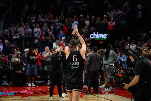 Portland, Oregon - September 22nd: Bridget Carleton of Portland Fire says goodbye after the inaugural season during the Womens National Basketball Association game between Portland Fire and Golden State Valkyries at Moda Center on September 22nd, 2026 in Portland, Oregon. Copyright: xDanteyxBuitureidax xSPPx Sportspressphoto_SPR237532