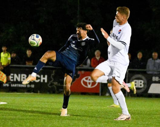September 22, 2026, xpsx, Hessen Cup Round of 16, Germania Dörnigheim vs. TSV Steinbach Haiger; from left: Anas Charkaoui (Dörnigheim), Ertan Hajdaraj (Steinbach Maintal), Hessen, Germany, DEU