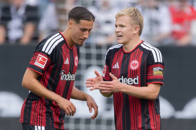 Eintracht Frankfurt vs. SC Freiburg, 1 FBL Younes Ebnoutalib (Eintracht Frankfurt, 11) and Jonathan Burkardt, Jonny Burkardt, Eintracht Frankfurt, 9 Bundesliga match between Eintracht Frankfurt and SC Freiburg on September 19, 2026, at Deutsche Bank Park in Frankfurt am Main, Frankfurt am Main, Hesse, Germany, Deutsche Bank Park