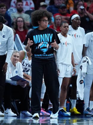 INDIANAPOLIS, IN - SEPTEMBER 22: Minnesota Lynx guard Olivia Miles who is sitting out the game watches from the bench in street clothes during a game against the Indiana Fever on September 22, 2026, at Gainbridge Fieldhouse in Indianapolis, Indiana. (Photo by Brian Spurlock Icon Sportswire) WNBA, Basketball Damen, USA SEP 22 Minnesota Lynx at Indiana Fever EDITORIAL USE ONLY Icon26092298