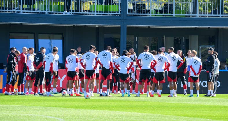 September 23, 2026 Soccer DFB German Soccer Federation National Team Germany Training xwoxzix Jürgen Klopp, Germany s national team coach, on the right with the team
