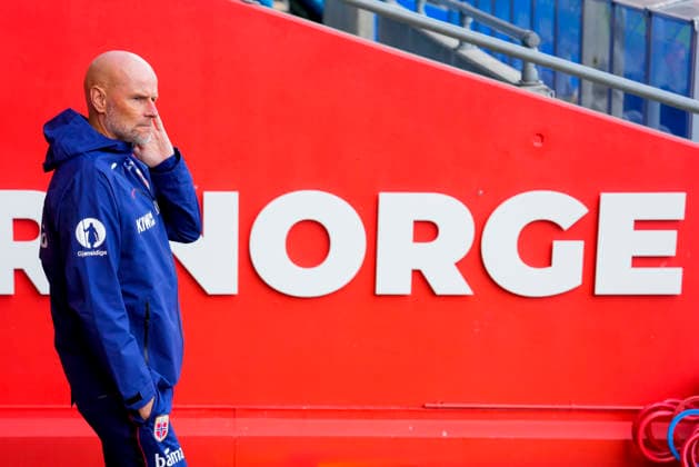The men s national soccer team trains at Ullevaal, Oslo, September 23, 2026. Norway s national team coach, Stale Solbakken, during a training session with the Norwegian men s national soccer team at Ullevaal Stadium, in preparation for the Nations League matches against Denmark, Portugal, and Wales. Photo by Heiko Junge, NTB, Oslo, Norway. EDITORIAL USE ONLY. RESTRICTED USE FOR BETTING COMPANIES Copyright: xHeikoxJungex xNTBx