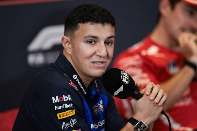 F1 - AZERBAIJAIN GRAND PRIX 2026 HADJAR Isack (fra), Red Bull Racing Ford RB22, portrait press conference, PK, Pressekonferenz during the 2026 Formula 1 Azerbaijan Grand Prix, 15th round of the 2026 Formula One World Championship, WM, Weltmeisterschaft from September 24 to 26, 2026 on the Baku City Circuit, in Baku, Azerbaijan - BakuAzerbaijan  Copyright: xEricxAlonsox