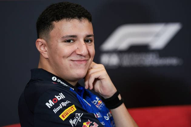 F1 - AZERBAIJAIN GRAND PRIX 2026 HADJAR Isack (fra), Red Bull Racing Ford RB22, portrait press conference, PK, Pressekonferenz during the 2026 Formula 1 Azerbaijan Grand Prix, 15th round of the 2026 Formula One World Championship, WM, Weltmeisterschaft from September 24 to 26, 2026 on the Baku City Circuit, in Baku, Azerbaijan - BakuAzerbaijan  Copyright: xEricxAlonsox
