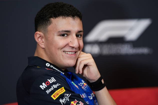 F1 - AZERBAIJAIN GRAND PRIX 2026 HADJAR Isack (fra), Red Bull Racing Ford RB22, portrait press conference, PK, Pressekonferenz during the 2026 Formula 1 Azerbaijan Grand Prix, 15th round of the 2026 Formula One World Championship, WM, Weltmeisterschaft from September 24 to 26, 2026 on the Baku City Circuit, in Baku, Azerbaijan - BakuAzerbaijan  Copyright: xEricxAlonsox