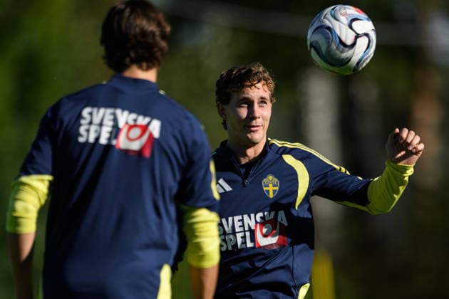 September 23, 2026: Hampus Skoglund of the Swedish men’s national soccer team at a training session on September 23, 2026 in Stockholm. Photo by Jesper Zerman. BILDBYRAN code JZ JZ0756 soccer football fotball Nations League UEFA Nations League training practice Sweden Sweden Sweden A BBENG  Copyright: JESPERxZERMAN BB260923JZ009