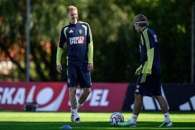 September 23, 2026: Hugo Larsson of the Swedish men’s national soccer team at a training session on September 23, 2026 in Stockholm. Photo by Jesper Zerman, BILDBYRAN, code JZ JZ0756: soccer, football, fotball, Nations League, UEFA Nations League, practice, training, Sweden, Sweden A, bbeng Copyright: JESPERxZERMAN BB260923JZ010