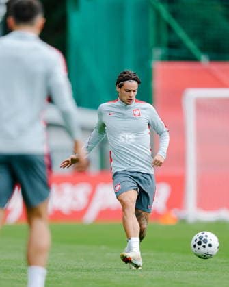 23.09.2026 WARSZAWA - WAWER, BOISKO KS ZWAR MIEDZYLESIE PILKA NOZNA (FOOTBALL) ZGRUPOWANIE REPREZENTACJI POLSKI TRENING REPREZENTACJI POLSKI NZ NIKOLA ZALEWSKI FOTO LUKASZ GROCHALA CYFRASPORT NEWSPIX.PL --- newspix.pl LN LIGA NARODOW UEFA PILKA NOZNA SEZON 2026 2027 --- FOOTBALL UEFA NATIONS LEAGUE SEASON 2026 2027 
