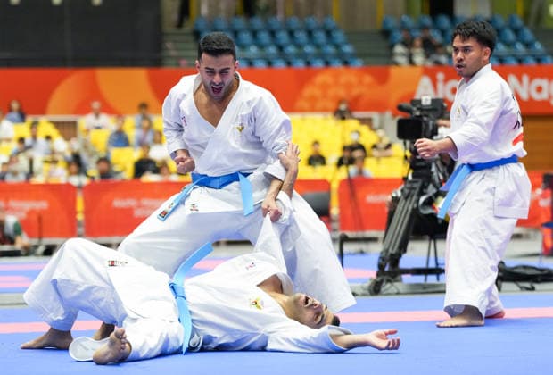 (260923) -- TOYOHASHI, Sept. 23, 2026 -- Team Kuwait perform during the men s team kata final of Karate at the 20th Asian Games Aichi-Nagoya 2026 in Toyohashi of Aichi Prefecture, Japan, Sept. 23, 2026. ) (SP)JAPAN-TOYOHASHI-ASIAN GAMES-KARATE-MEN S TEAM KATA FINAL WangxFei 