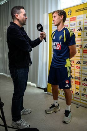 September 23, 2026: Hampus Skoglund of the Swedish men’s national soccer team in the mixed zone after a training session on September 23, 2026 in Stockholm. Photo by Jesper Zerman. BILDBYRAN code JZ JZ0756 soccer football Fotball Nations League UEFA Nations League training practice Sweden Sweden Sweden A BBENG  Copyright: JESPERxZERMAN BB260923JZ069