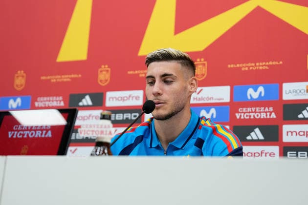 September 23, 2026, Las Rozas, Madrid, Spain: Roberto Fernandez attends his press conference, PK, Pressekonferenz ahead of the UEFA Nations League 2026 27 matches against Croatia, England and Czech Republic on September 23, 2026, in Las Rozas, Madrid, Spain. Las Rozas Spain - ZUMAa181 20260923_zaa_a181_004 Copyright: xDennisxAgyemanx