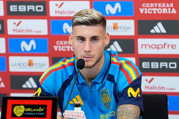 September 23, 2026, Las Rozas, Madrid, Spain: Roberto Fernandez attends his press conference, PK, Pressekonferenz ahead of the UEFA Nations League 2026 27 matches against Croatia, England and Czech Republic on September 23, 2026, in Las Rozas, Madrid, Spain. Roberto Fernandez Press Conference - UEFA Nations League - ZUMAa181 20260923_zaa_a181_011 Copyright: xDennisxAgyemanx