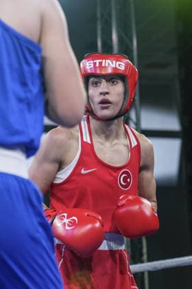 2026 European Boxing Championships SOFIA, BULGARIA - SEPTEMBER 23: Turkish boxer Gizem Ozer (red) competes against Barbora Maxova of the Czech Republic (blue) during their women s 60kg bout at the 2026 European Boxing Championships held at Asics Arena in Sofia, Bulgaria on September 23, 2026. Osmancan Gurdogan Anadolu Sofia Bulgaria. Editorial use only. Please get in touch for any other usage.  Copyright: x2026xAnadoluxOsmancanxGurdoganx