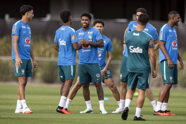 BRISBANE, AUSTRALIA, SEPTEMBER 23: Brazilian players during a Brazilian national team, Nationalteam (Seleção Brasileira) training session at the Ballymore Stadium Annex in Brisbane, Australia. (Photo by Ricardo Noigueira Sports Press Photo) Copyright: xRicardoxNogueira SportsxPressxPhotox Sportspressphoto_SPR237539