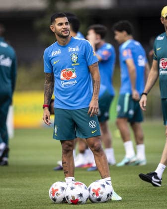 BRISBANE, AUSTRALIA, SEPTEMBER 23: Bruno Guimaraes of Brazil during a Brazilian national team, Nationalteam (Seleção Brasileira) training session at the Ballymore Stadium Annex in Brisbane, Australia. (Photo by Ricardo Noigueira Sports Press Photo) Copyright: xRicardoxNogueira SportsxPressxPhotox Sportspressphoto_SPR237555
