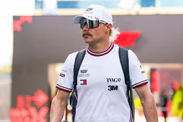 FORMULA 1 AZERBAIJAN GRAND PRIX 2026 Valtteri Bottas (FIN) 77 Cadillac F1 Team arriving during the Formula 1 Qatar Airways Azerbaijan Grand Prix 2026, Round 15 of the 2026 Formula 1 World Championship, WM, Weltmeisterschaft from 24th - 26th September 2026 at the Baku City Circuit, Baku, Azerbaijan. Credit: Robbie Hoad Every Second Media Editorial use only. All images are copyright Every Second Media Limited. No images may be reproduced without prior permission. Copyright: xIMAGO EveryxSecondxMediax ESM-2183-0017 RobbiexHoadx xEveryxSecondxMediax