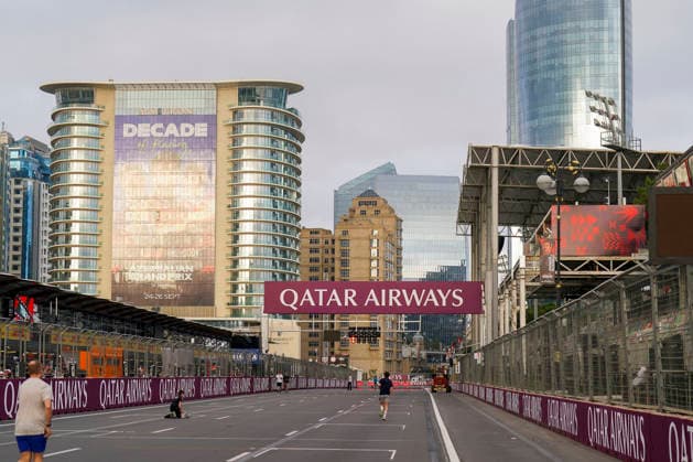 FORMULA 1 AZERBAIJAN GRAND PRIX 2026 General view of the Grid during the Formula 1 Qatar Airways Azerbaijan Grand Prix 2026, Round 15 of the 2026 Formula 1 World Championship, WM, Weltmeisterschaft from 24th - 26th September 2026 at the Baku City Circuit, Baku, Azerbaijan. Credit: Robbie Hoad Every Second Media Editorial use only. All images are copyright Every Second Media Limited. No images may be reproduced without prior permission. Copyright: xIMAGO EveryxSecondxMediax ESM-2183-0084 RobbiexHoadx xEveryxSecondxMediax