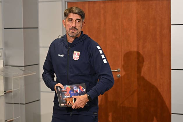 SERBIA FOOTBALL VELJKO PAUNOVIC cocah Serbian football nation al team press conference, PK, Pressekonferenz Stara Pazova 23.09.2026 Foto: FOOTBALL, SERBIA, PRESS CONFERENCE Stara Pazova Sports center Stara Pazova Serbia Copyright: xMarkoxMetlas xMNxPressx