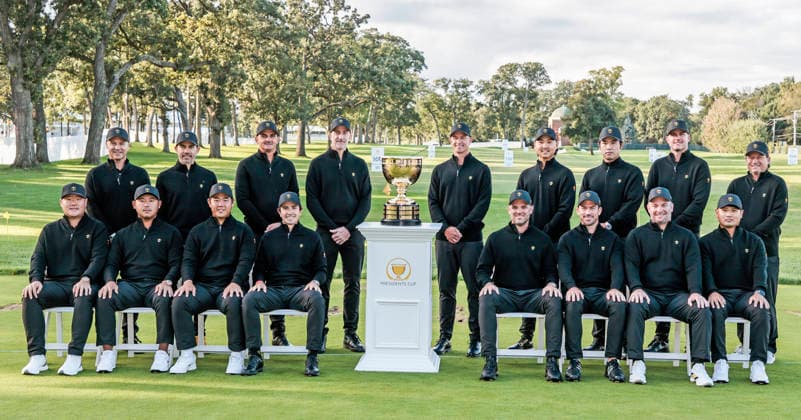 Members of the International team and captains pose for a picture for the Presidents Cup golf tournament at Medinah Country Club in Medinah, Illinois on Wednesday, September 23, 2026. Competition between the USA and the International team begins on Thursday, September 24 with Four-Ball play.  MED20260923801 TANNENxMAURY