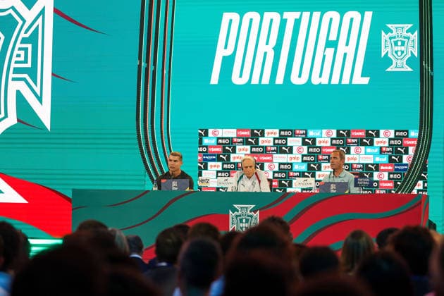 Lisbon, Portugal, September 23: Cristiano Ronaldo of Portugal and Portugal s head coach, Jorge Jesus, during the press conference ahead of the UEFA Nations League 2026–27 League Phase Matchday 1 match between Portugal and Wales at Estádio José Alvalade in Lisbon, Portugal Copyright: HMBxMedia JoaquimxFerreira