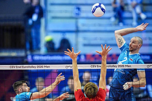 Slovenia s Alen Pajenk and Belgium s Pieter Coolman in action during the quarter final match of the CEV Enel Eurovolley 2026, between Belgium and Slovenia, at the Palavela in Turin, north west Italy - Wednesday, September 23, 2026. .  Copyright: xMarcoxAlpozzi LaPressex
