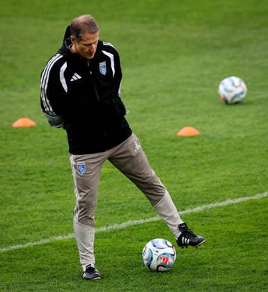 Kosovo Squad Training & press conference, PK, Pressekonferenz Fadil Vokrri Stadium, Pristina, Kosovo 23 9 2026 Manager Franco Foda Franco Foda 23 9 2026  Copyright: xx RB1_2616