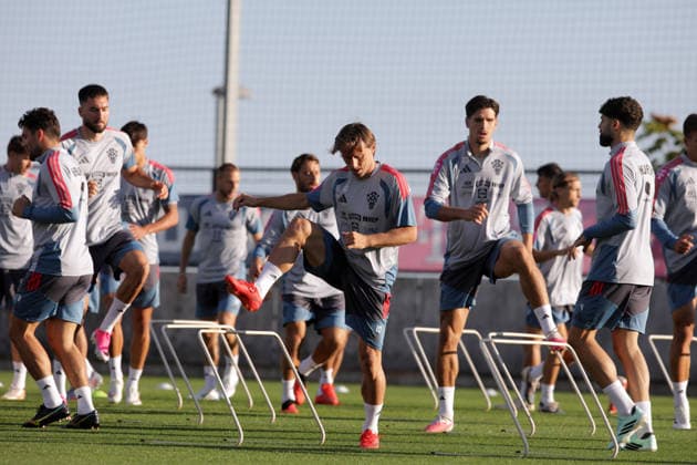 Croatia National Football Team: Press and Training Session Luka Modric of Croatia during traingin session of Croatia national football team at HNK Rijeka stadium on September 23, 2026 in Rijeka, Croatia.  GoranxKovacic PIXSELL