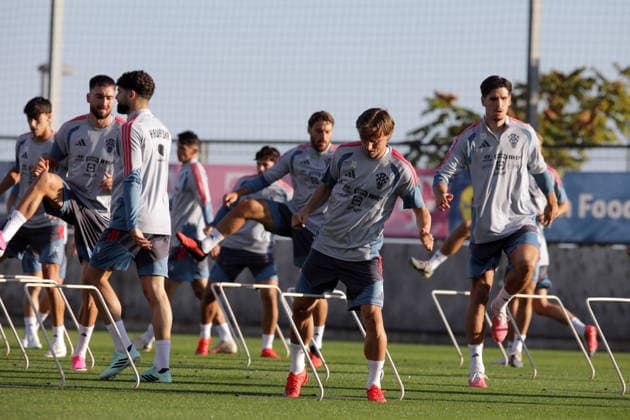 Croatia National Football Team: Press and Training Session Luka Modric of Croatia during traingin session of Croatia national football team at HNK Rijeka stadium on September 23, 2026 in Rijeka, Croatia.  GoranxKovacic PIXSELL