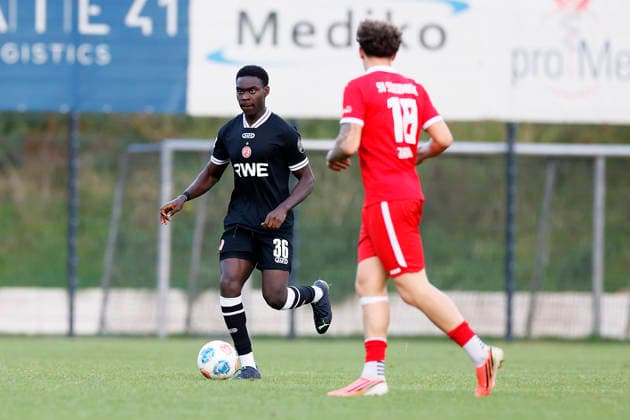 Soccer Friendly Match: SV Schermbeck vs. Rot-Weiss Essen on September 23, 2026, at the Volksbank Arena in Schermbeck. James Gnagnon, Rot-Weiss Essen