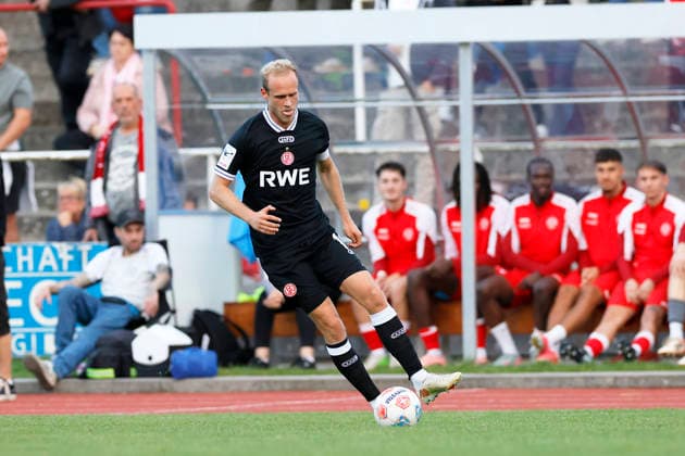 Soccer Friendly Match: SV Schermbeck vs. Rot Weiss Essen on September 23, 2026, at the Volksbank Arena in Schermbeck; Lukas Brumme, Rot Weiss Essen