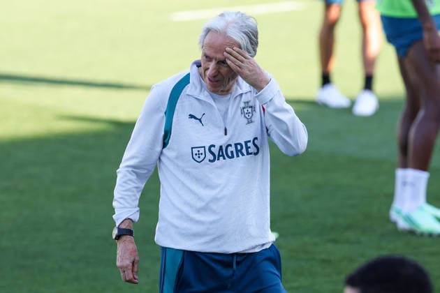 Lisbon, Portugal, September 23: Portugal s head coach, Jorge Jesus, during the Portuguese national team s training session ahead of the UEFA Nations League 2026–27 Group Stage Matchday 1 match between Portugal and Wales at Estádio José Alvalade in Lisbon, Portugal Copyright: HMBxMedia JoaquimxFerreira