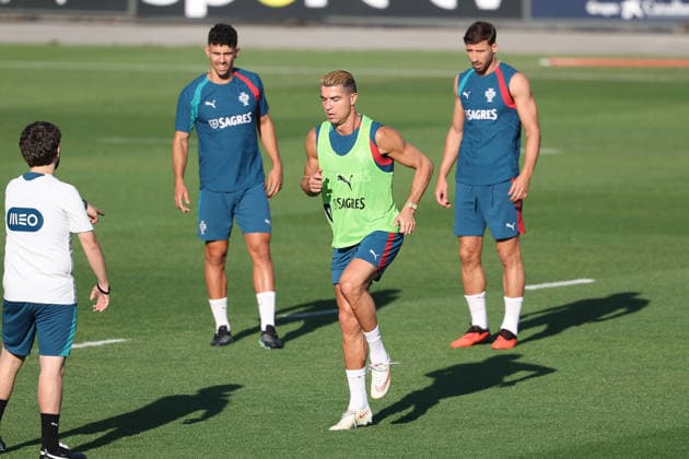 Lisbon, Portugal, September 23: Cristiano Ronaldo of Portugal warms up during the Portuguese national team s training session ahead of the UEFA Nations League 2026–27, Matchday 1, between Portugal and Wales at Estádio José Alvalade in Lisbon, Portugal Copyright: HMBxMedia JoaquimxFerreira