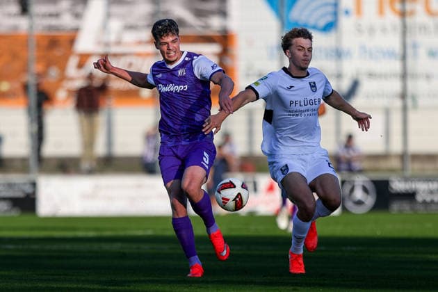 September 23, 2026, xkwix, soccer, exhibition match, SC Wiedenbrück vs. VfL Osnabrück, Jahnstadion, exhibition match, 2026–2027 Season: Jonathan Wensing (VfL Osnabrück 5) in a tackle against Niklas Benedikt Tuppeck (SC Wiedenbrück 29). DFB regulations prohibit any use of photographs as image sequences and or quasi-video. Photo: xKamilxWilkowskixPressefotoKochx North Rhine-Westphalia, Germany
