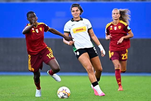 OH Leuven v AS Roma - UEFA Women s Champions League LEUVEN, BELGIUM - SEPTEMBER 23 : Conijnenberg Jada forward of OH Leuven during the UEFA Women s Champions League 2026 27 League Phase MD1 match between OH Leuven and AS Roma on September 23, 2026 in Leuven, Belgium, 23 09 2026 Leuven Belgium  Copyright: xTomasxSiskx
