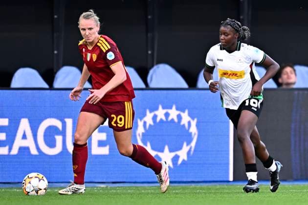 OH Leuven v AS Roma - UEFA Women s Champions League LEUVEN, BELGIUM - SEPTEMBER 23 : De Ceuster Kadhiya forward of OH Leuven during the UEFA Women s Champions League 2026 27 League Phase MD1 match between OH Leuven and AS Roma on September 23, 2026 in Leuven, Belgium, 23 09 2026 Leuven Belgium  Copyright: xTomasxSiskx