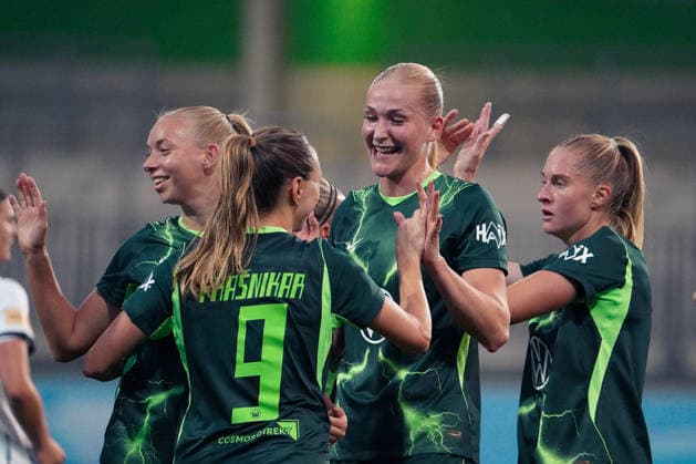 Germany Soccer UEFA Women s Europa Cup 2026–2027, 2nd Qualifying Round, First Leg: VfL Wolfsburg vs. SK Sturm Graz at AOK Stadium Wolfsburg—Goal and celebration by Lara Praönikar (Lara Prasnikar) of VfL Wolfsburg Women, 9 Copyright: xAymanxAlahmedx