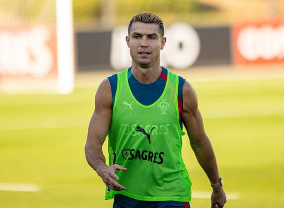 Football - UEFA Nations League - Group A4 - Portugal v Wales - MD-1 LISBON, PORTUGAL - Wednesday, September 23, 2026: Portugal s captain Cristiano Ronaldo during a training session at the Cidade do Futebol ahead of the UEFA Nations League Group A4 match between Portugal and Wales. (Photo by Amanda McMaster Propaganda) LISBON Cidade do Futebol LISBON PORTUGAL  Copyright: xAmandaxMcMasterx 2026-09-23-039-Portugal_Wales_MD-1