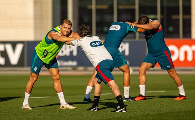 Football - UEFA Nations League - Group A4 - Portugal v Wales - MD-1 LISBON, PORTUGAL - Wednesday, September 23, 2026: Portugal s captain Cristiano Ronaldo during a training session at the Cidade do Futebol ahead of the UEFA Nations League Group A4 match between Portugal and Wales. (Photo by Amanda McMaster Propaganda) LISBON Cidade do Futebol LISBON PORTUGAL  Copyright: xAmandaxMcMasterx 2026-09-23-040-Portugal_Wales_MD-1