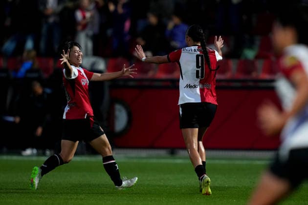 UEFA Women s Europa Cup: Feyenoord Rotterdam V1 v Valerenga Fotball Woman Woman Rotterdam - Rio Sasaki of Feyenoord Rotterdam V1 celebrates scoring her team s goal () with Tori Dellaperuta of Feyenoord Rotterdam V1 during the second qualifying round 1st leg competition round of the 2026 2027 UEFA Women s Europa Cup season. The match is set between Feyenoord Rotterdam V1 and Valerenga Fotball Woman at Varkenoord on 23 September 2026 in Rotterdam, Netherlands (Hero Images Danny de Groot) Copyright: xDannyxdexGrootx