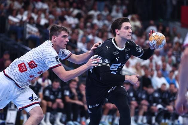 Domen Makuc, THW Kiel, 35; Domen Makuc, THW Kiel, 35; Torsten Anselm, TV Huettenberg, 25; GER, TV Huettenberg vs. THW Kiel, Handball, DHB Cup, 2nd Round, 2026–2027 Season, September 23, 2026 GER, TV Huettenberg vs. THW Kiel, Handball, DHB Cup, Round 2, 2026–2027 season, September 23, 2026 Wetzlar Copyright: xEibner-Pressefoto RenexWeissx EP_RWS