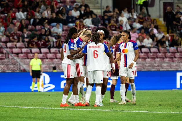 GENEVA, SWITZERLAND, SEPTEMBER 23 : Melchie Dumornay of OL Lyonnes celebrates with teammates after scoring her team s sixth goal during the UEFA Women s Champions League 2026 27 League Phase MD1 between Servette FC Chênois féminin and OL Lyonnes at Stade de Genève on September 23, 2026 in Geneva, Switzerland. Copyright: xPaulinexFIGUETx xSPPx Sportspressphoto_SPR237731